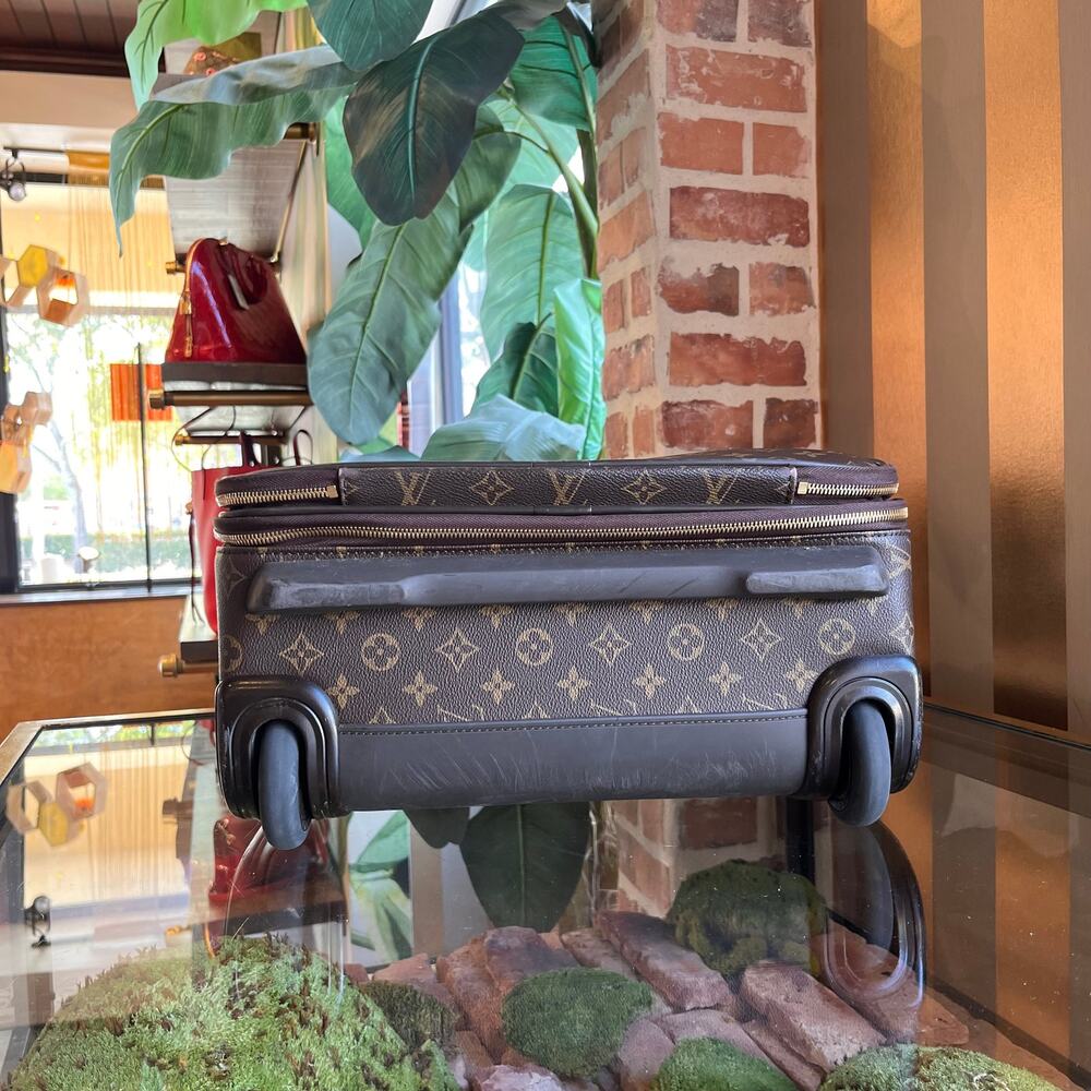 LOUIS VUITTON Monogram Canvas Pegase Rolling Luggage - Picture 3 of 16
